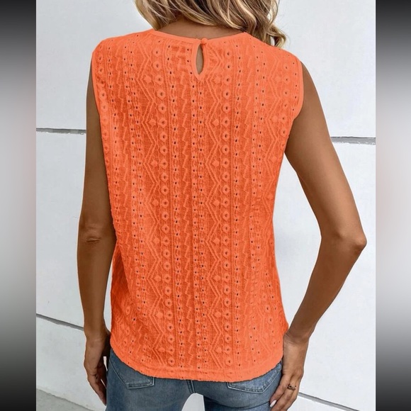 Boho green lace top - Picture 8 of 16